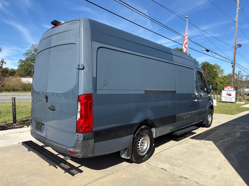 2019 Mercedes-Benz Sprinter Image 5