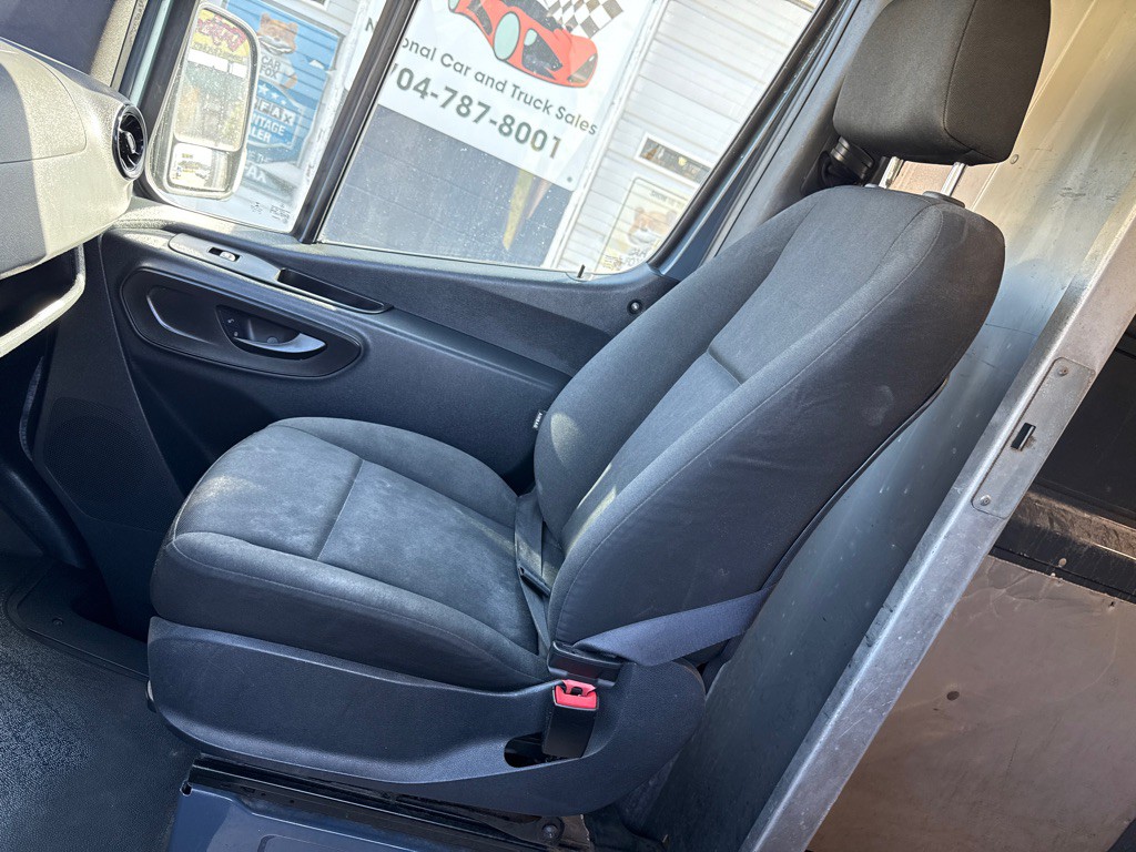 2019 Mercedes-Benz Sprinter Image 13