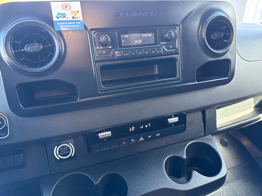 2019 Mercedes-Benz Sprinter Image 14