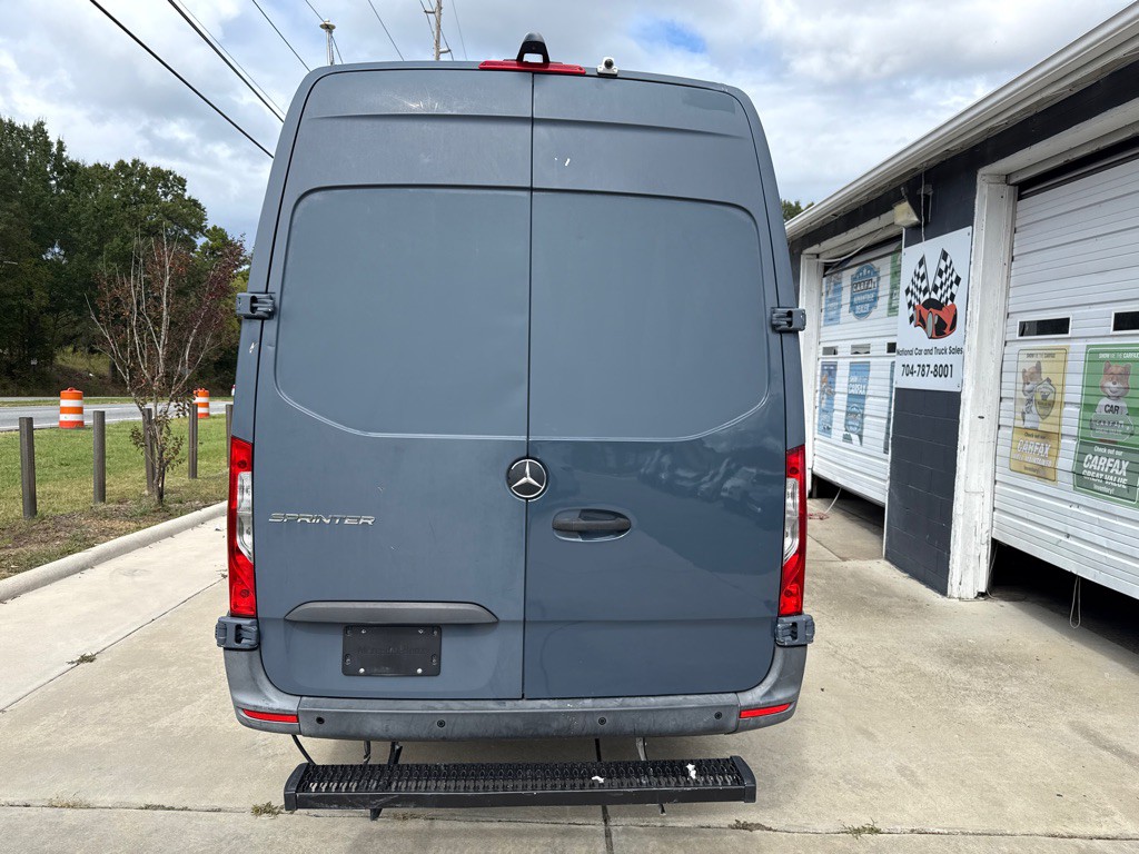 2019 Mercedes-Benz Sprinter Image 4