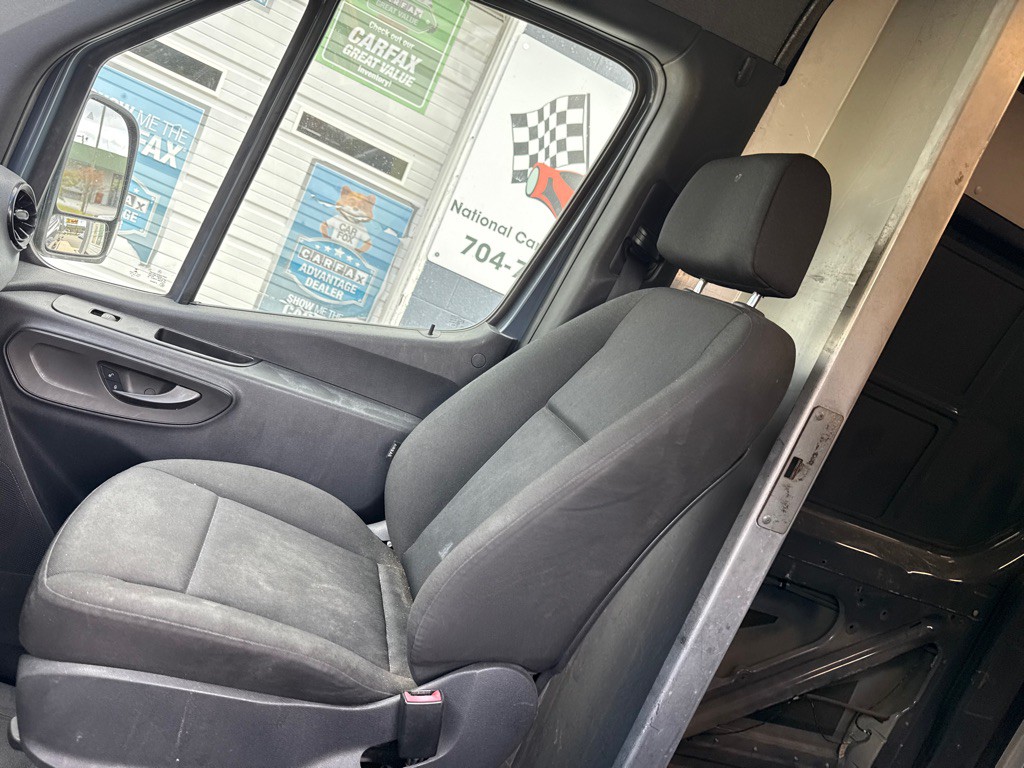 2019 Mercedes-Benz Sprinter Image 13