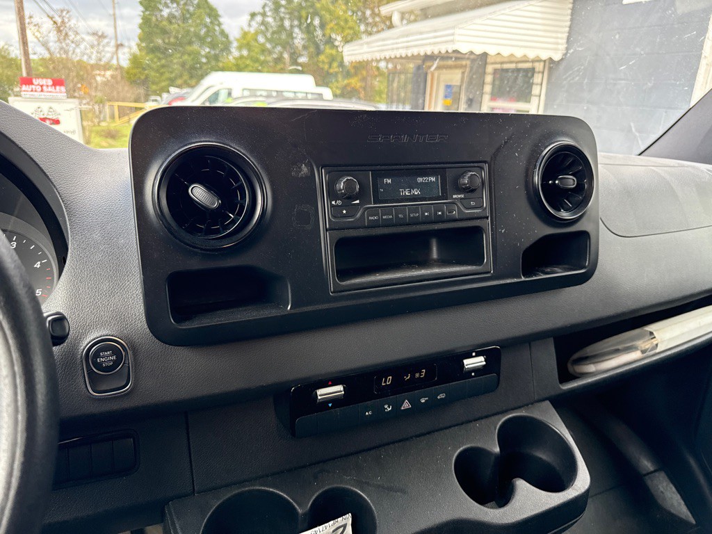 2019 Mercedes-Benz Sprinter Image 15
