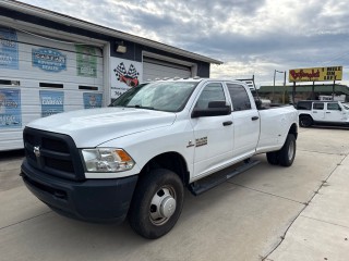 Image for 2018 RAM 3500 ST ID: 6904694