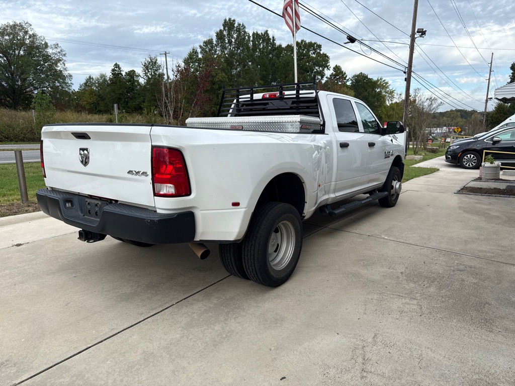 2018 RAM 3500 Image 4