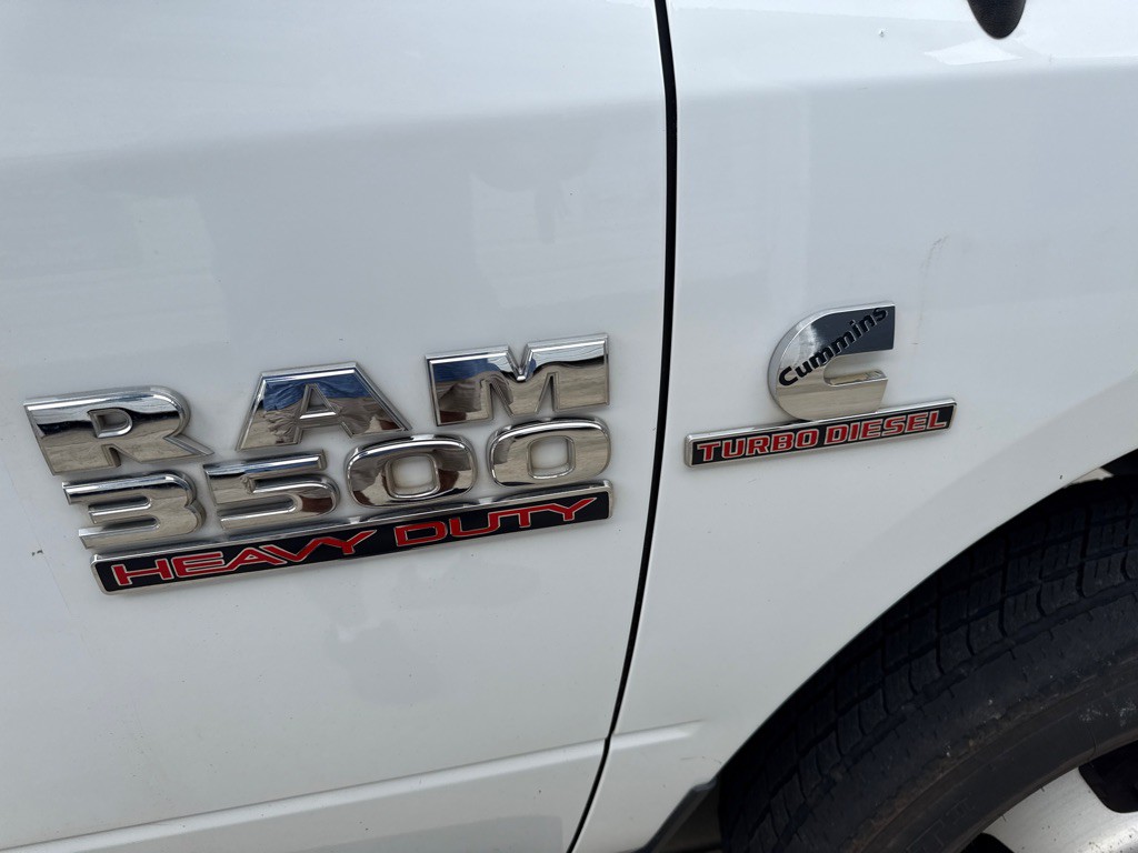 2018 RAM 3500 Image 6