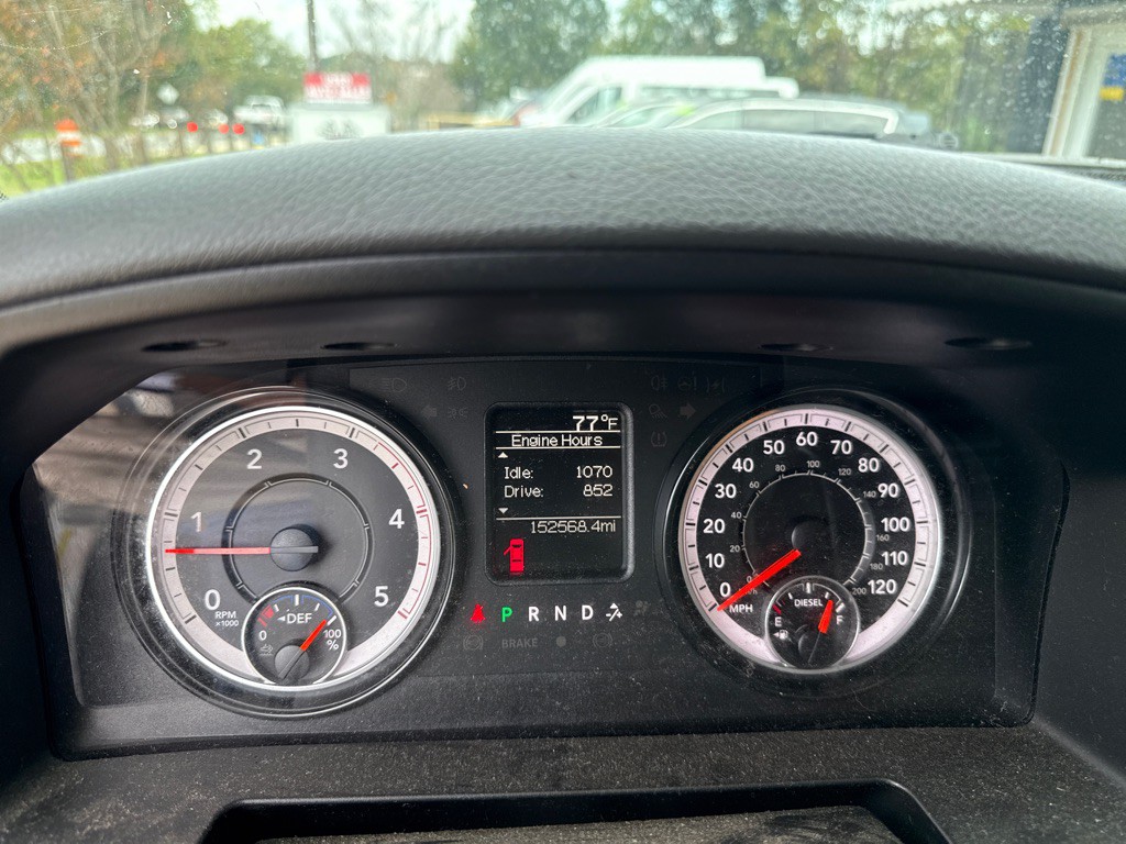 2018 RAM 3500 Image 12