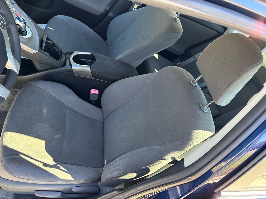 2013 Toyota Prius Image 7