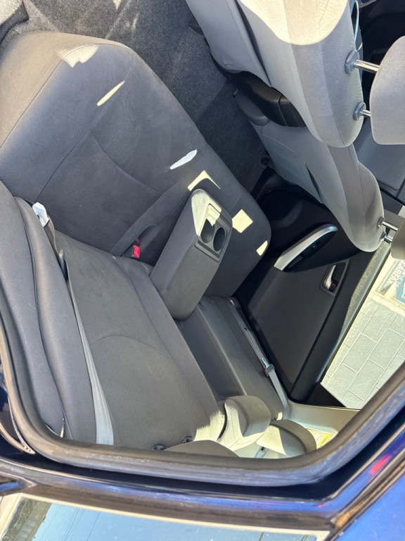 2013 Toyota Prius Image 8