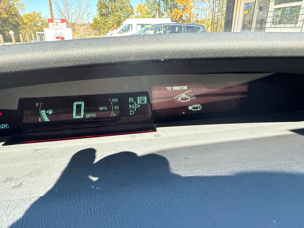 2013 Toyota Prius Image 12