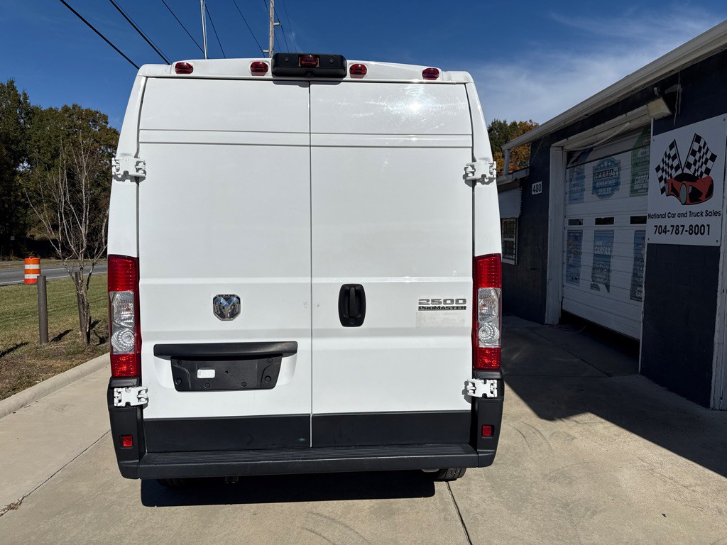 2023 RAM Promaster Image 3