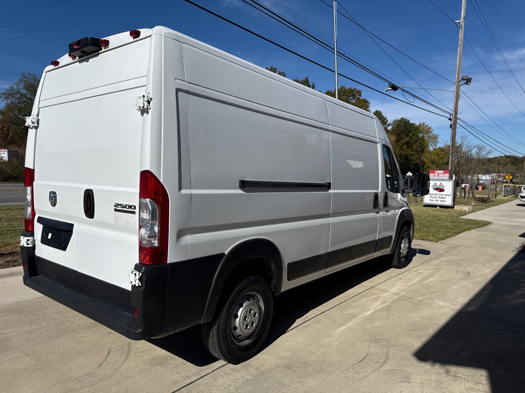 2023 RAM Promaster Image 4