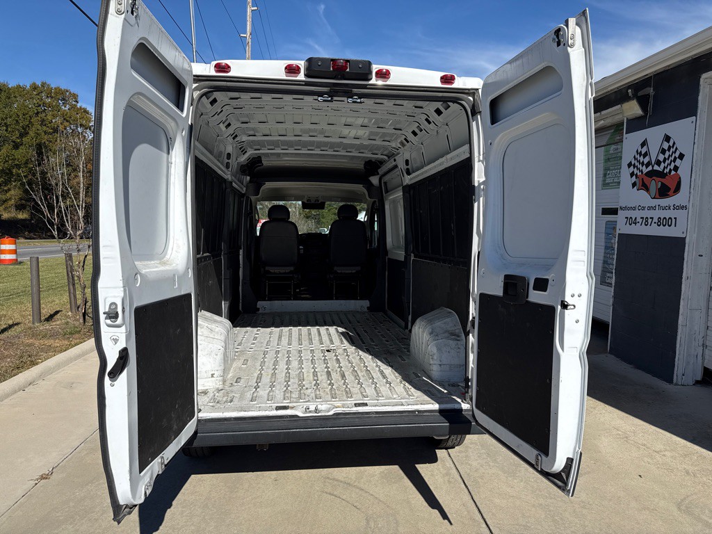 2023 RAM Promaster Image 8