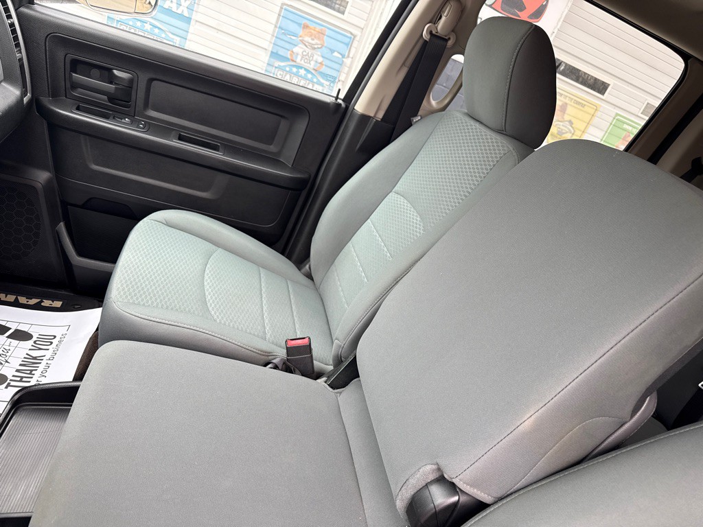 2015 RAM 1500 Image 16