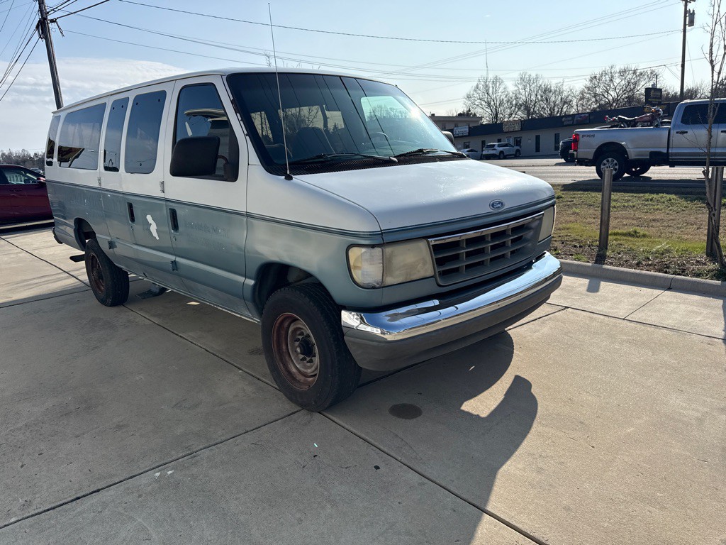 1992 Ford Econoline Image 6
