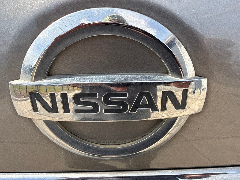 2013 Nissan Quest Image 14