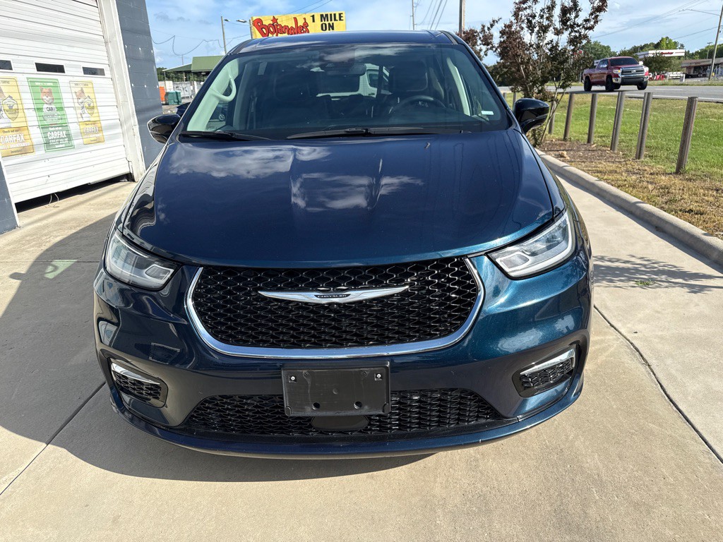 2024 Chrysler Pacifica Image 6