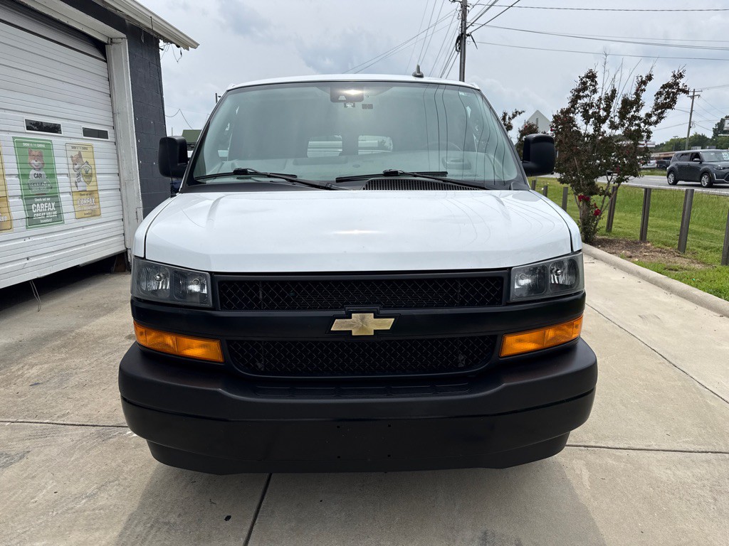 2024 Chevrolet Express Image 5