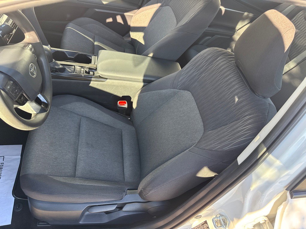 2025 Toyota Camry Image 7