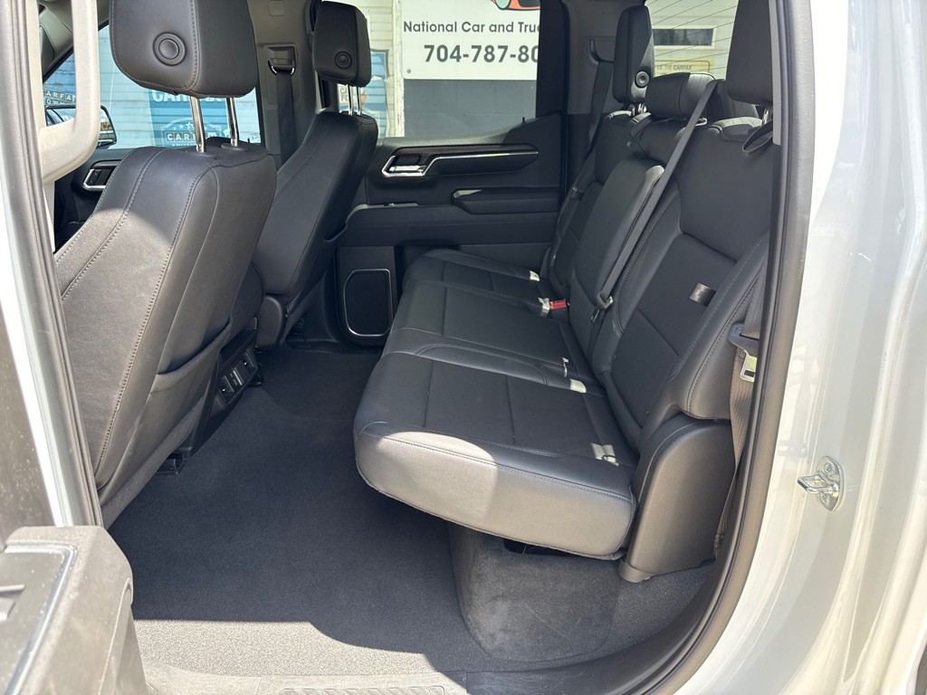 2025 GMC Sierra Image 10