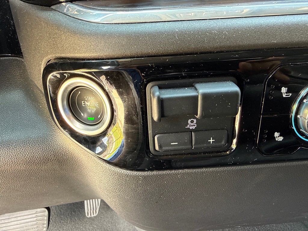 2025 GMC Sierra Image 19