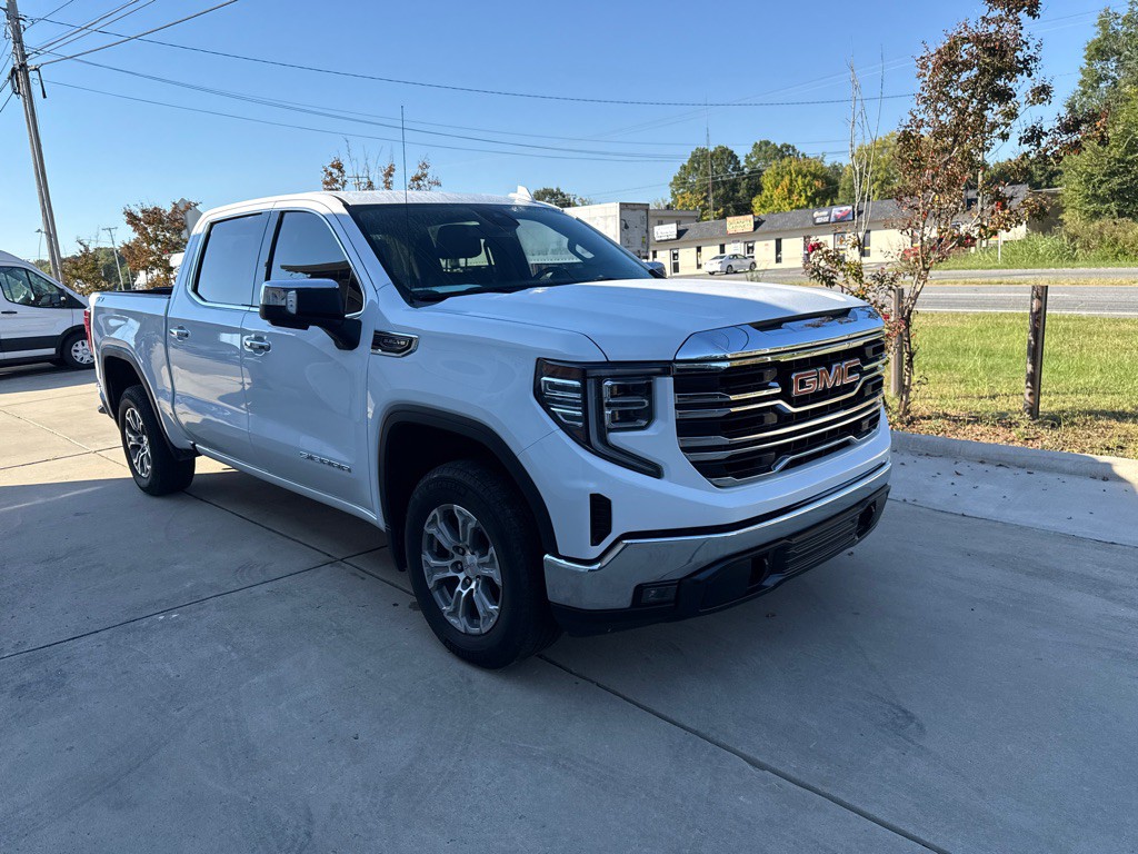2025 GMC Sierra Image 4