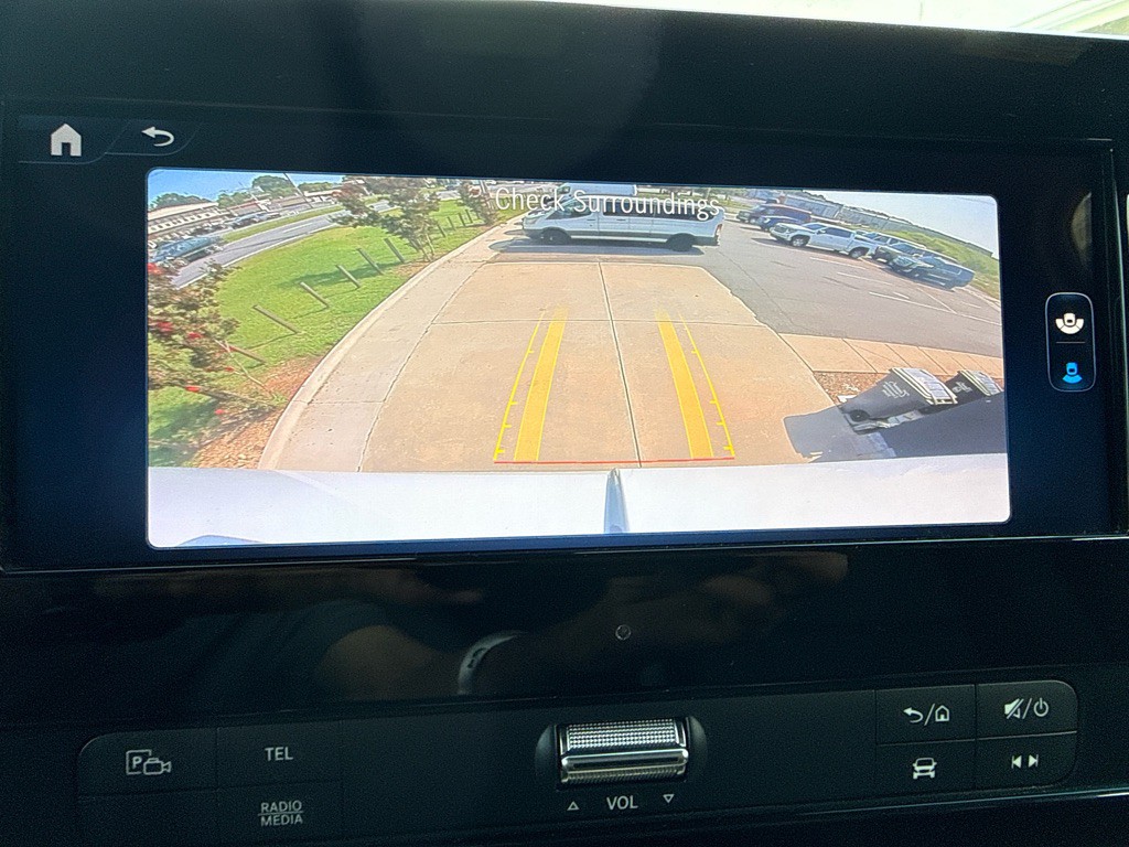 2025 Mercedes-Benz Sprinter Image 25