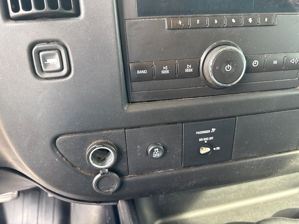 2014 GMC Savana Image 16