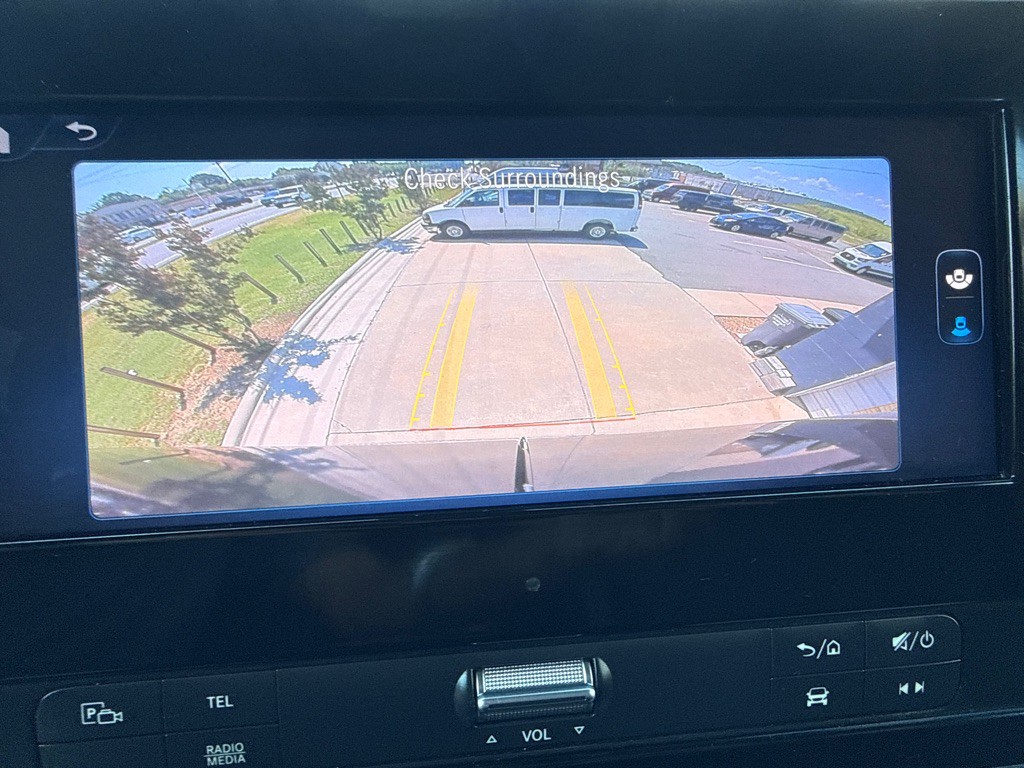 2025 Mercedes-Benz Sprinter Image 25