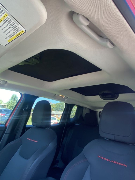 2016 Jeep Renegade Image 7