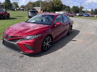 Image for 2020 Toyota Camry SE ID: 6815147