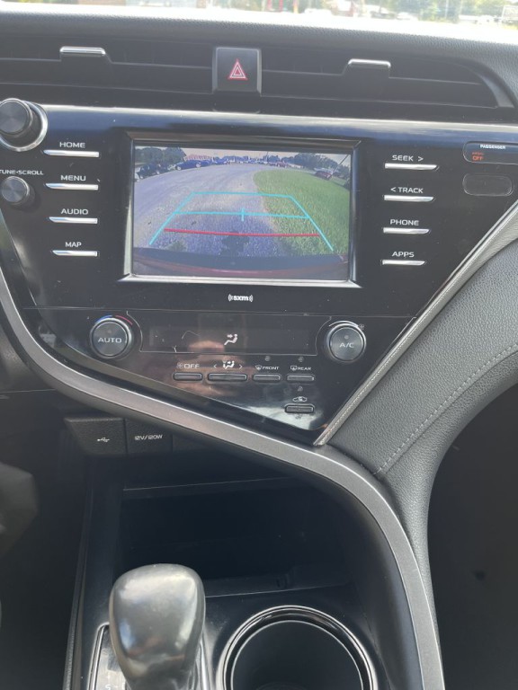 2020 Toyota Camry Image 7