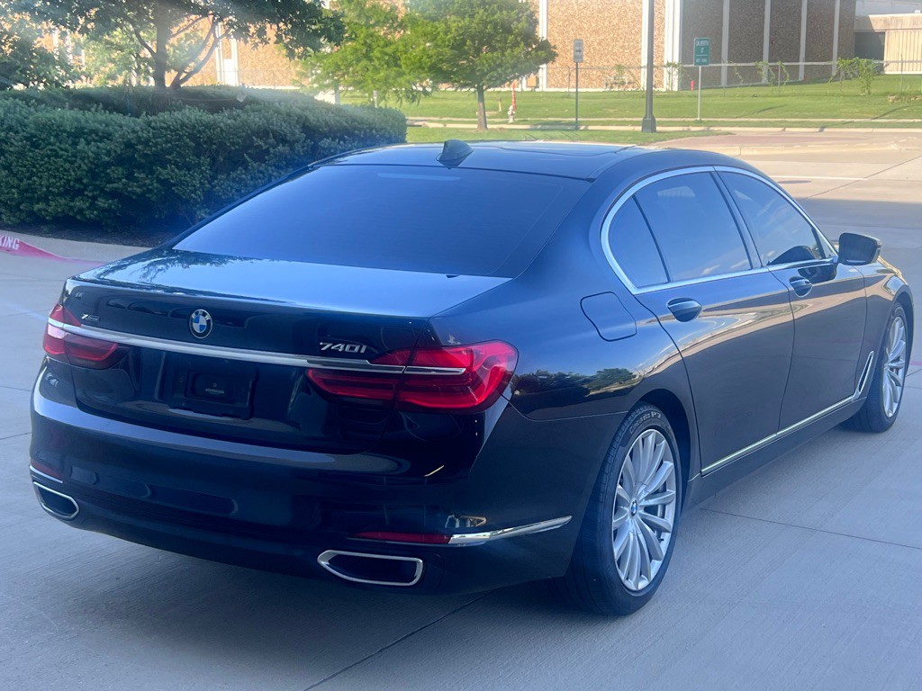 2018 BMW 7 Series Image 4