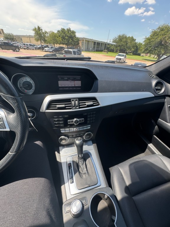 2013 Mercedes-Benz C-Class Image 14