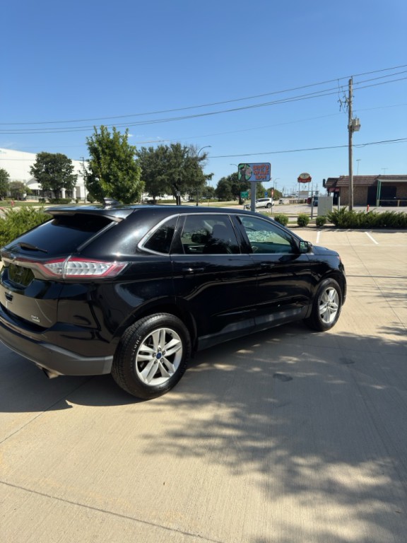 2017 Ford Edge Image 4
