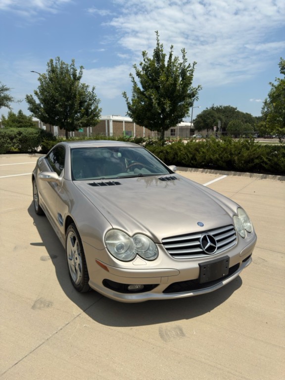 2005 Mercedes-Benz SL-Class Image 3