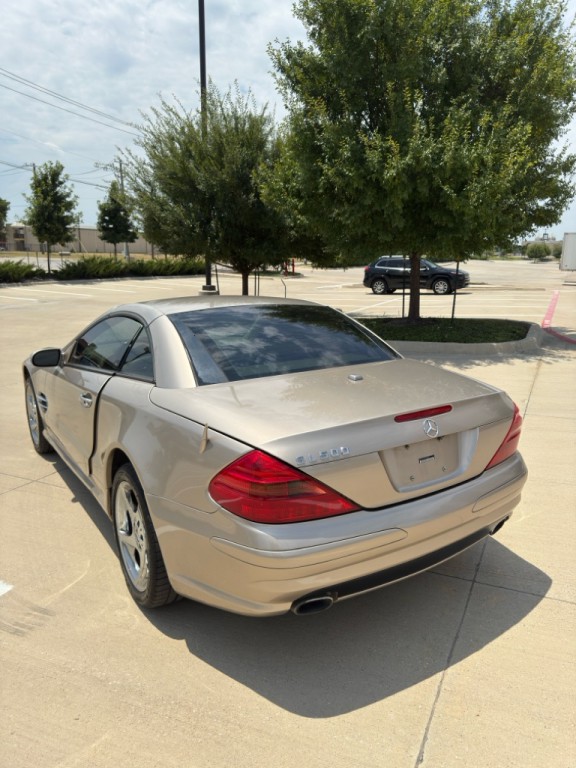 2005 Mercedes-Benz SL-Class Image 7