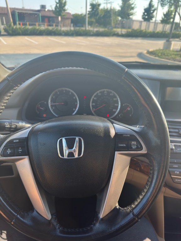 2009 Honda Accord Image 11
