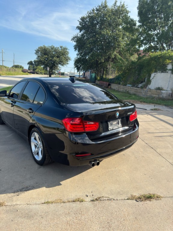 2015 BMW 3 Series Image 7