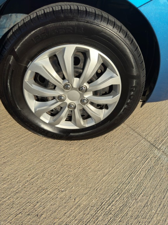 2020 Mitsubishi Mirage Image 9