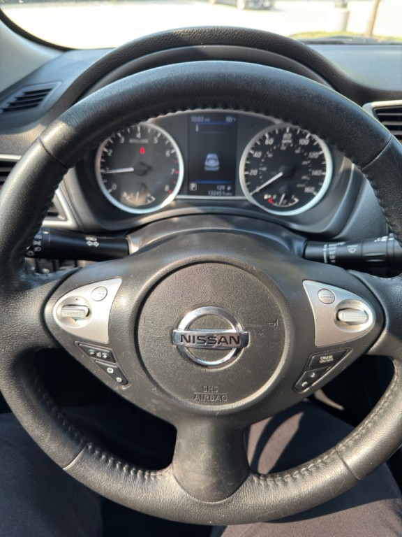 2019 Nissan Sentra Image 14