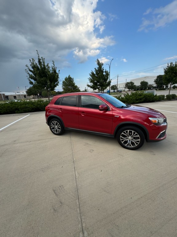 2016 Mitsubishi Outlander Image 4