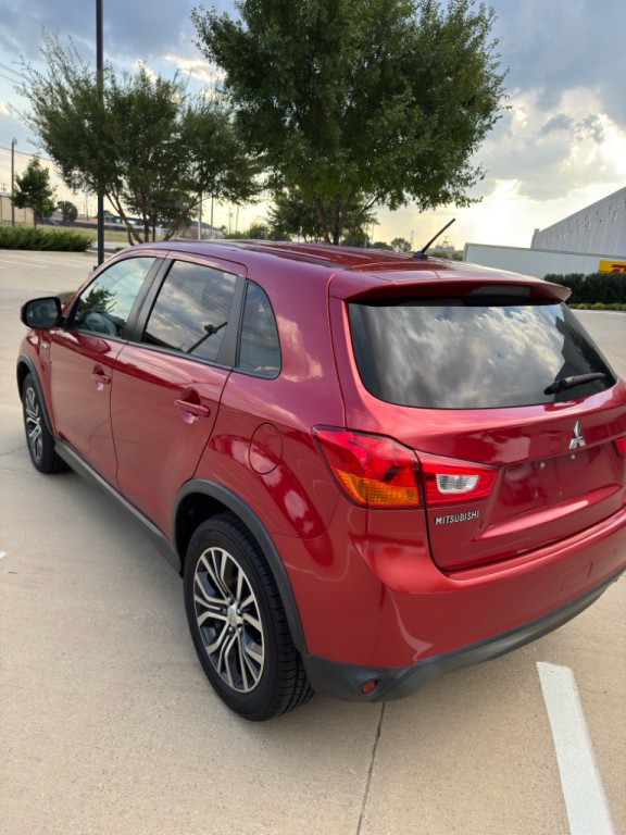 2016 Mitsubishi Outlander Image 7