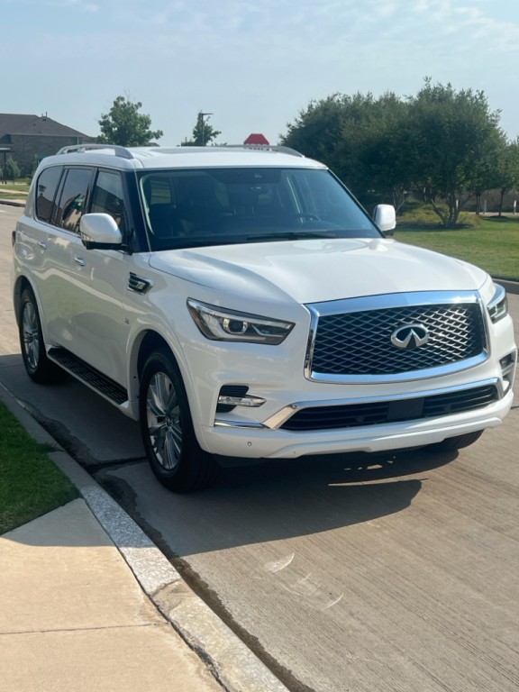 2018 INFINITI QX80 Image 3
