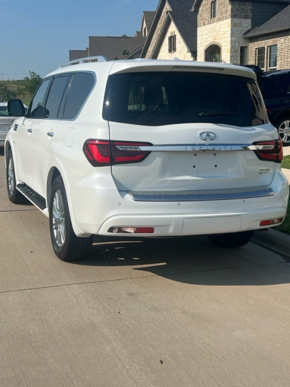 2018 INFINITI QX80 Image 4