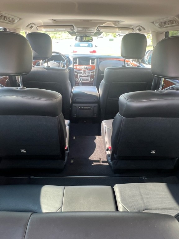 2018 INFINITI QX80 Image 10