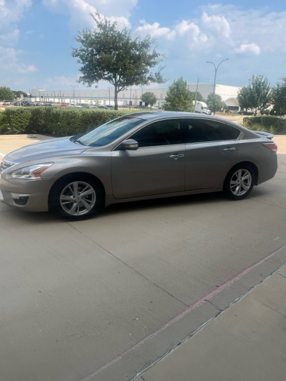 2014 Nissan Altima Image 7