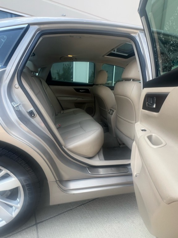 2014 Nissan Altima Image 10