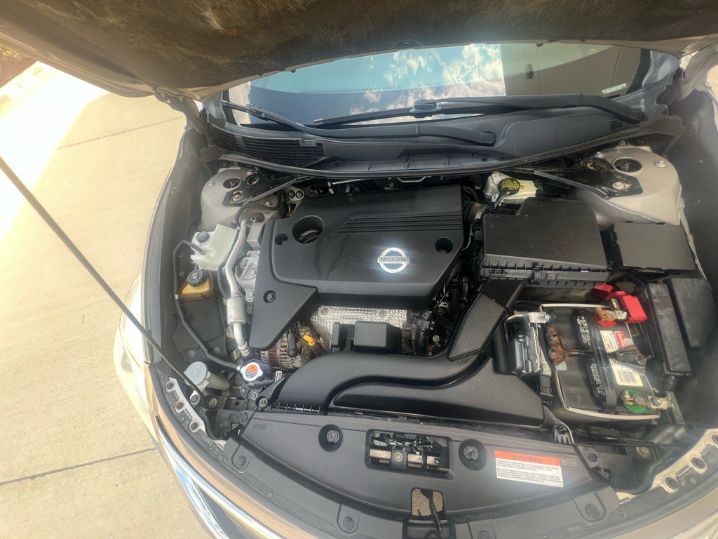 2014 Nissan Altima Image 18