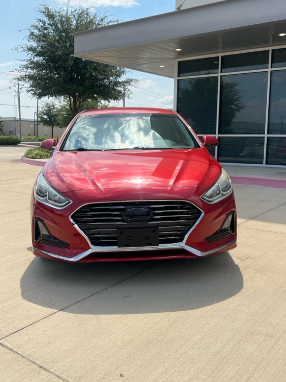 2018 Hyundai Sonata Image 2
