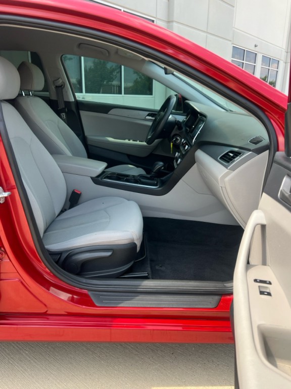2018 Hyundai Sonata Image 9